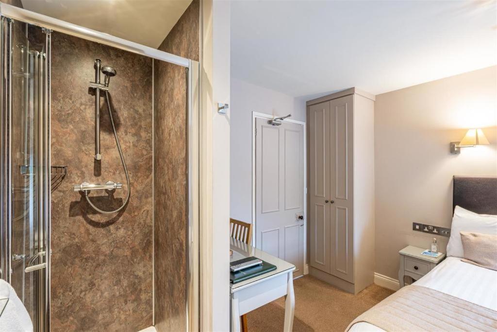 The Brantwood Hotel Penrith Extérieur photo